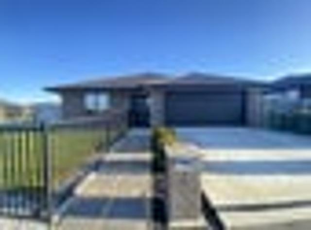 Rolleston, 3 bedrooms, $640 pw