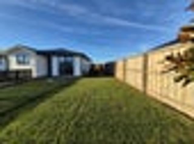 Rolleston, 2 bedrooms, $530 pw