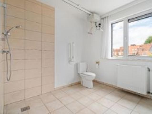 Rolstoel vriendelijk aangepast appartement!