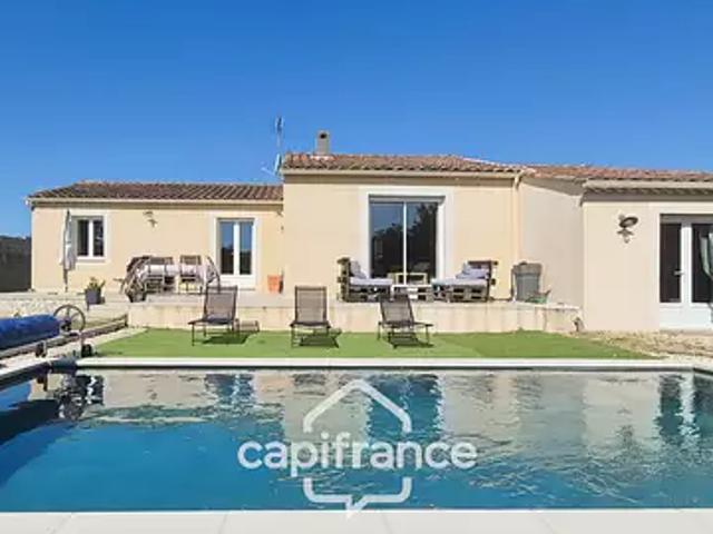 Roquemaure 30150 Achat / Vente maison 5 pièces t5 piscine jardin