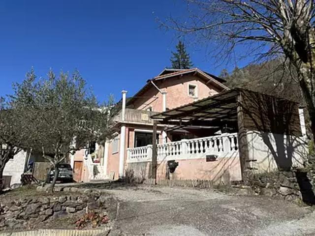 Roquebillière 06450 Achat / Vente maison 5 pièces t5