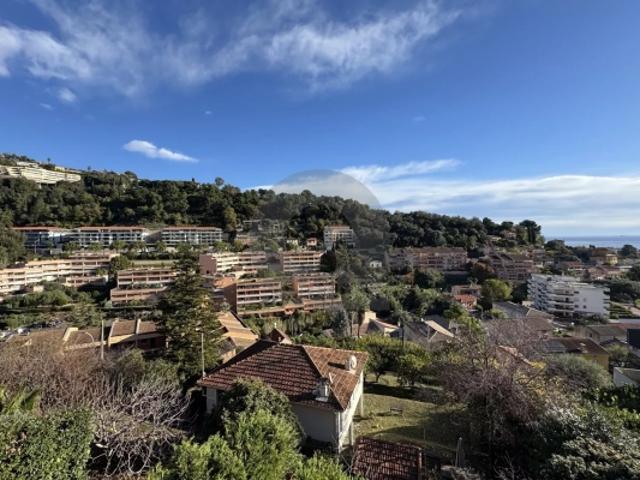 ROQUEBRUNE MAISON VUE MER PROCHE CENTRE TERRASSE GARAGE