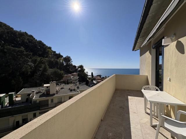 ROQUEBRUNE AUX PORTES DE MONACO GOLFE BLEU 4 PIÈCES 62M2 VUE MER JARDIN PARKING