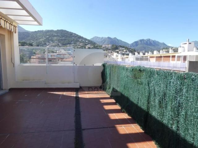 ROQUEBRUNE CAP MARTIN 3 P dernier étage