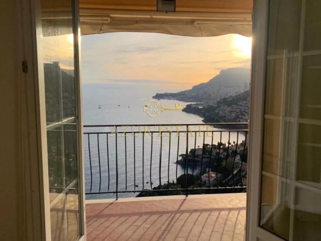 ROQUEBRUNE CAP MARTIN: 3 PIÈCES AVEC TERRASSE ET GARAGE