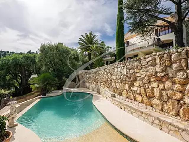 Roquebrune Cap Martin 06190 Achat / Vente maison 6 pièces t6 piscine