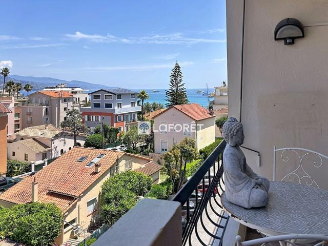 Roquebrune Cap Martin 2 pièces 30.36 m2 dernier étage v. 30m² Roquebrune Cap Martin