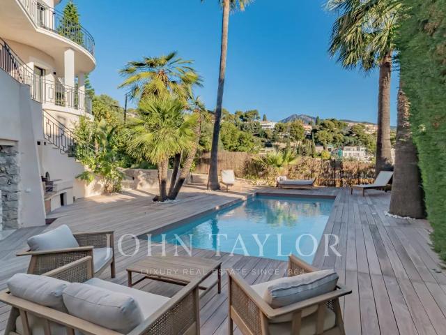 Roquebrune Cap Martin 4 Chambres 1 Dependance Piscine. 240m² Roquebrune Cap Martin