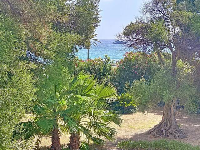 Roquebrune Cap Martin 4P face à la mer