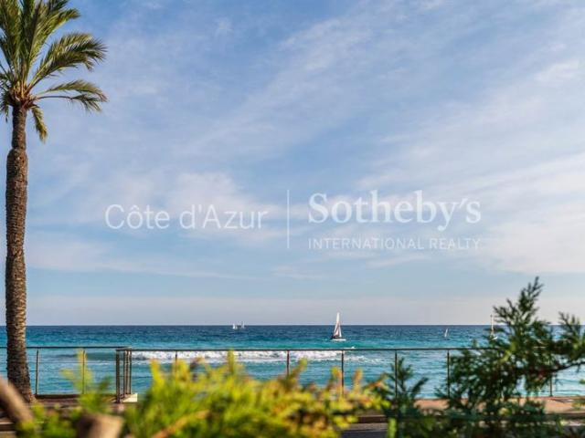 Appartement 2 pièces avec terrasse à deux pas de la plage à Roqu