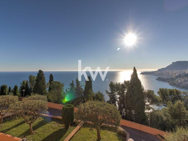ROQUEBRUNE CAP MARTIN: appartement T3 72,55 m² en vente