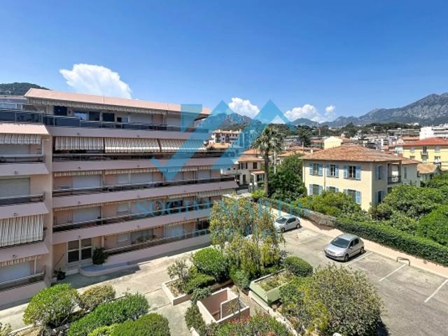 Roquebrune Cap Martin, bord de mer Studio avec balcon