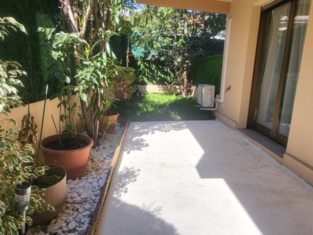 ROQUEBRUNE CAP MARTIN QUARTIER DE LA PLAGE DEUX PIECES JARDI
