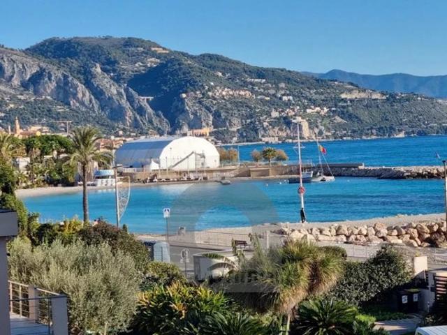 ROQUEBRUNE CAP MARTIN RESIDENCE FRONT DE MER AVEC PISCINE