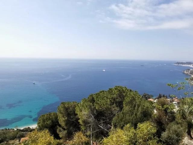Roquebrune Cap Martin: Villa 160 m² habitable avec vue panoramique mer et Monaco