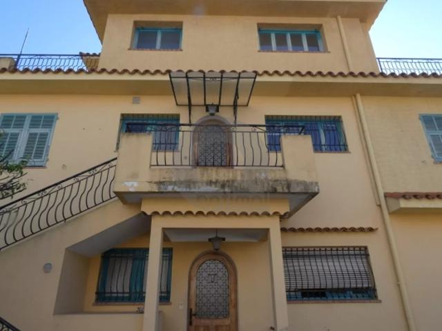 ROQUEBRUNE CAP MARTIN VILLA 6 PIECES
