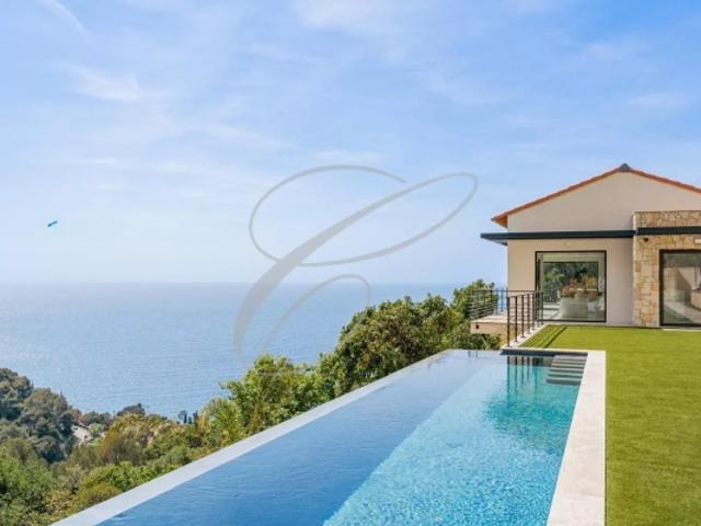 ROQUEBRUNE CAP MARTIN VILLA