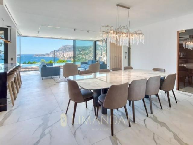 Roquebrune Cap Martin – Villa contemporaine d'exception avec vue imprenable mer et Monaco