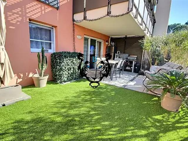 Roquebrune sur Argens 83520 Achat / Vente appartement 3 pièces t3