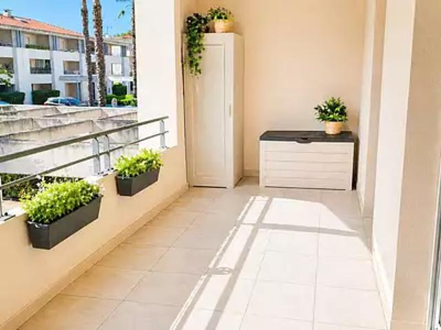 Roquebrune sur Argens 83520 Achat / Vente appartement 2 pièces t2