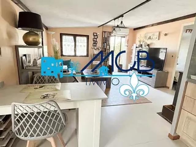 Roquebrune sur Argens 83520 Achat / Vente maison 3 pièces t3 piscine terrasse