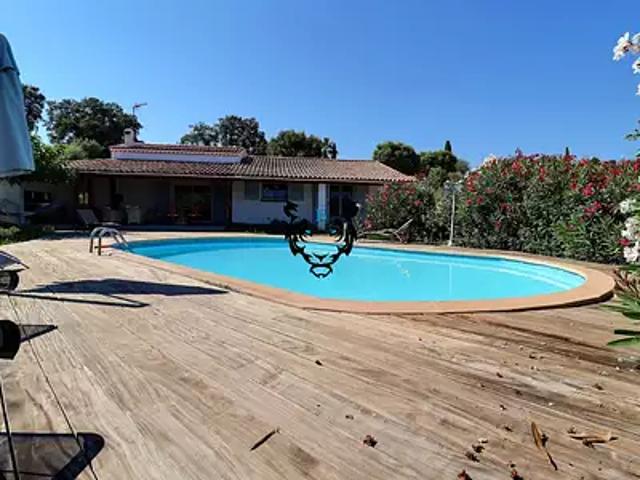 Roquebrune sur Argens 83520 Achat / Vente maison 4 pièces t4 au dernier étage