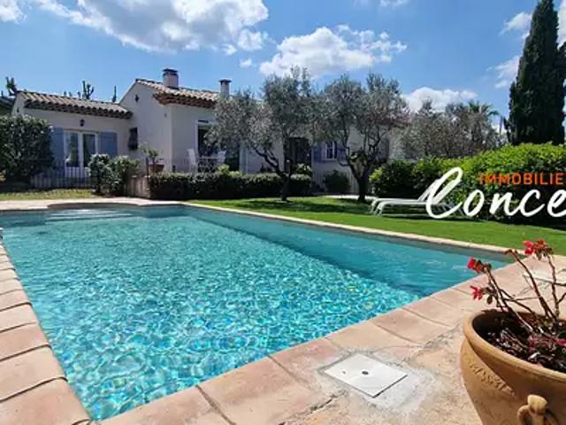 Roquebrune sur Argens 83520 Achat / Vente maison 5 pièces t5