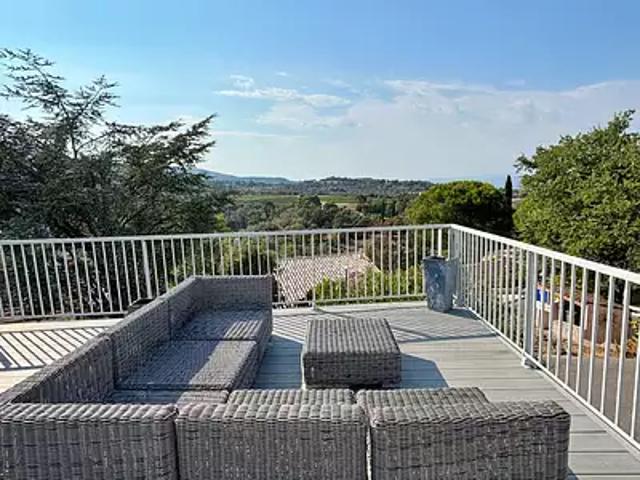 Roquebrune sur Argens 83520 Achat / Vente maison 5 pièces t5