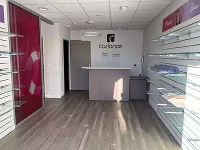 Roquebrune sur Argens 83520 Location divers