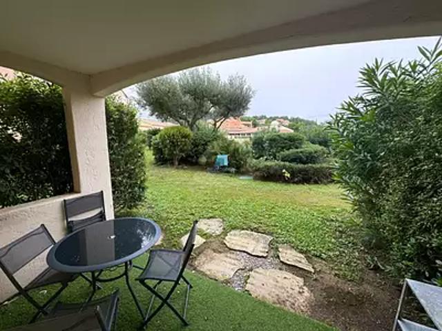 Roquebrune sur Argens 83380 Achat / Vente appartement 1 pièce t1