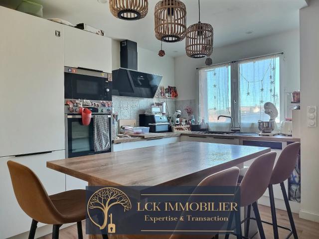 ROQUEBRUNE SUR ARGENS MAISON A PROXIMITE DE TOUTES COMMODITES