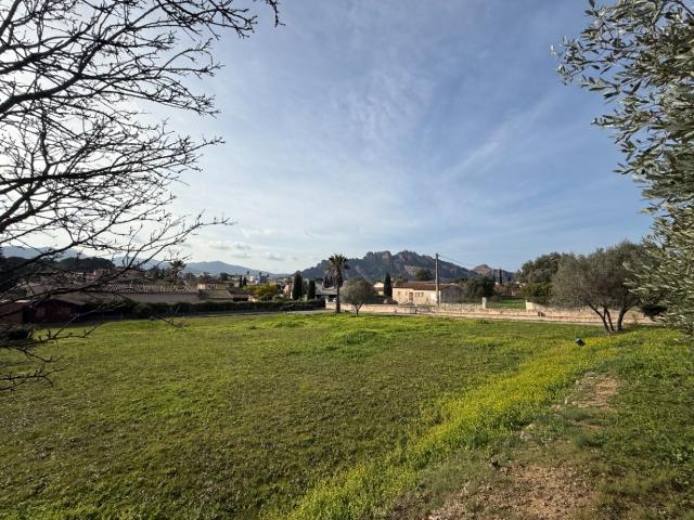 Roquebrune sur Argens Vente Terrain 83