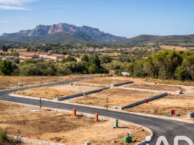 Roquebrune sur Argens Vente Terrain 83