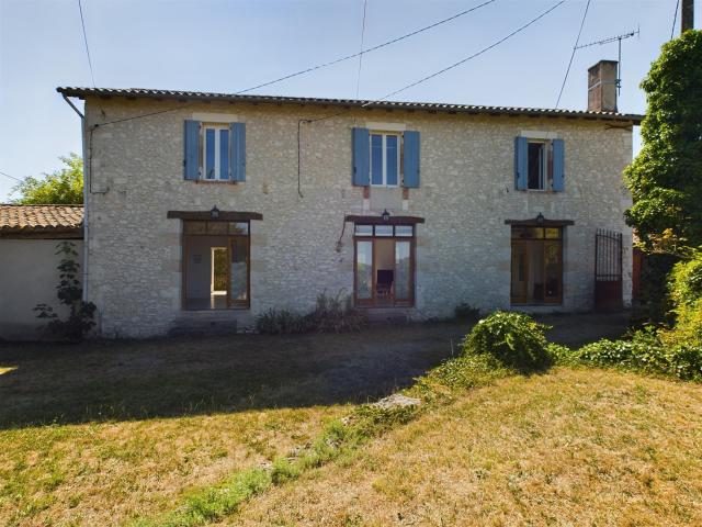 Maison avec 6 chambres et jardin 442m² Roquecor