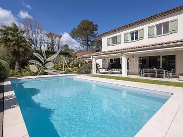 Roquefort les Pins 06330 Achat / Vente maison 11 pièces t11 piscine