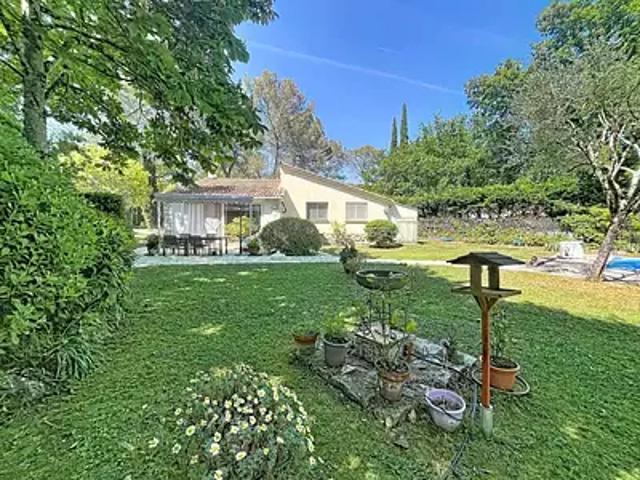 Roquefort les Pins 06330 Achat / Vente maison 4 pièces t4 piscine jardin