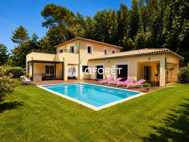 Roquefort Les Pins Superbe Villa Contemporaine Au Calme Abso. 227m² Roquefort les Pins