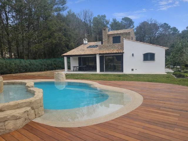 Roquefort Les Pins Villa 5 chambres Entièrement rénovée Piscine