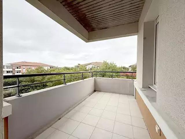 Roquettes 31120 Achat / Vente appartement 3 pièces t3 au dernier étage balcon
