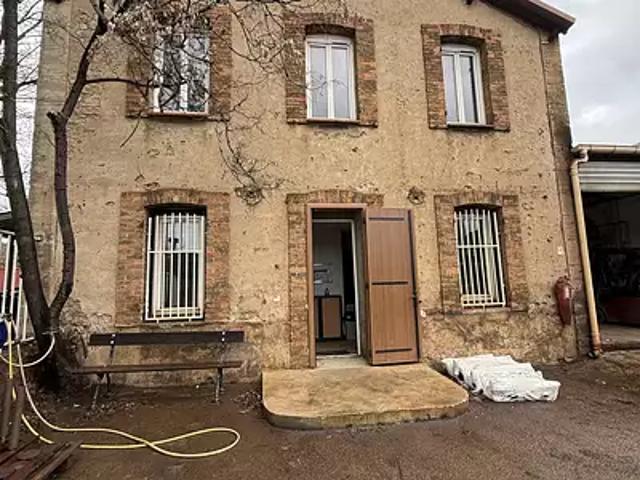 Roquevaire 13360 Location divers