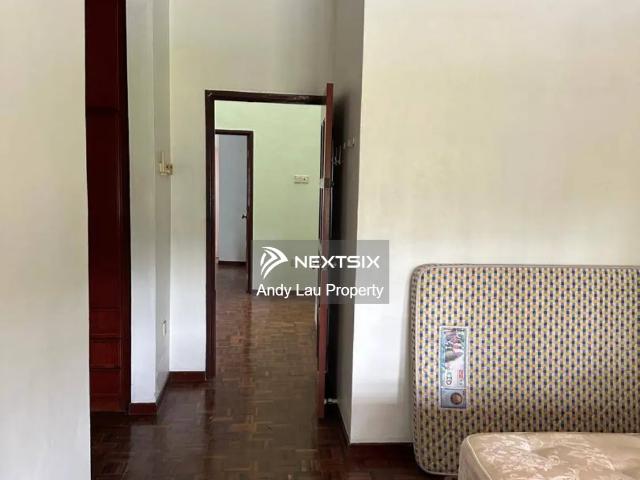 Ros merah 4/14 @ johor jaya 2 storey shoplot 22 x 70 =1540sqft non bumi tenanted facing main road ? ?: ? ? ? ?: ? ?