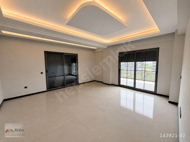 ROSA GAYRİMENKULDEN HAVUZLU SİTEDE 3+1 SATILIK DAİRE