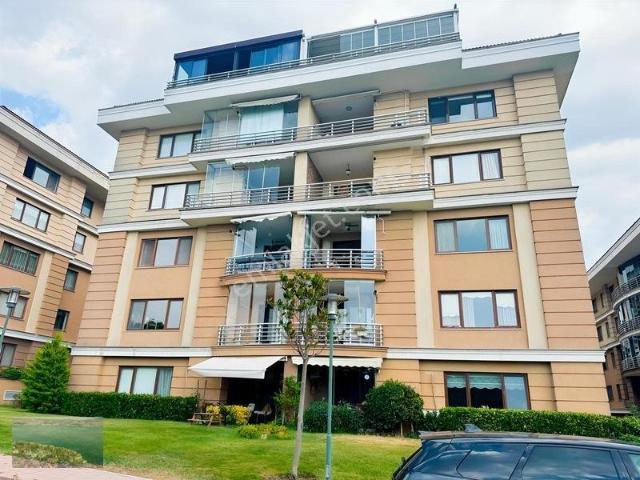 Rose Marine Sitesi'nde Satılık Geniş 4+1 Lüks Daire!