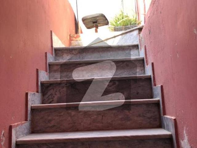 Rose Block 4 Marla Commercial Flat For Rent 1 Bedroom 1 Bath 2nd Floor. Park View City Rose Block