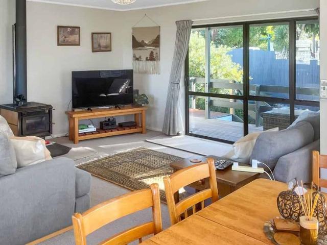 Rose Street, Waipawa