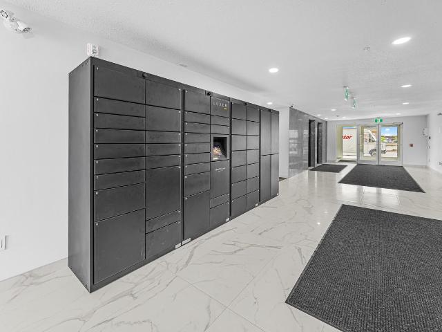 Rosenthal Flats 3 Bedroom Apartment for Rent at 8404 229 St Nw, Edmonton, AB T5T 7T5 Rosenthal