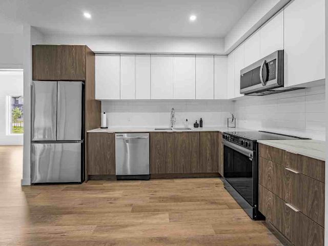 Rosenthal Flats 2 Bedroom Apartment for Rent at 8404 229 St Nw, Edmonton, AB T5T 7T5 Aldergrove