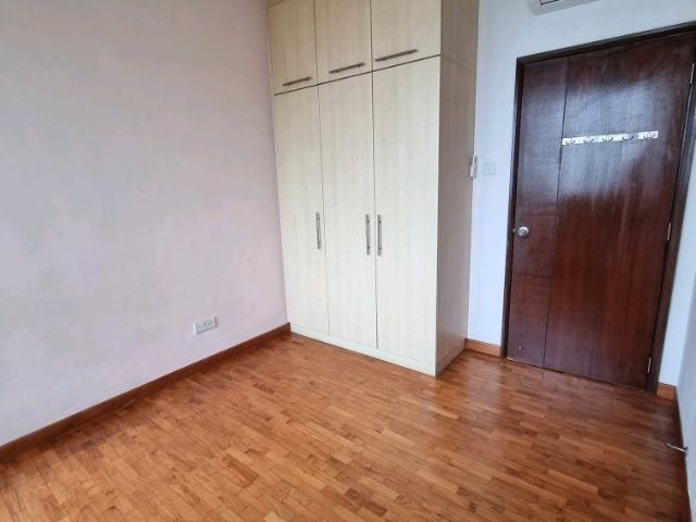Rosewood Condominium For Rent, $4,400, 3 Bed 3 Bath 1,173 sqft $3.75 psf
