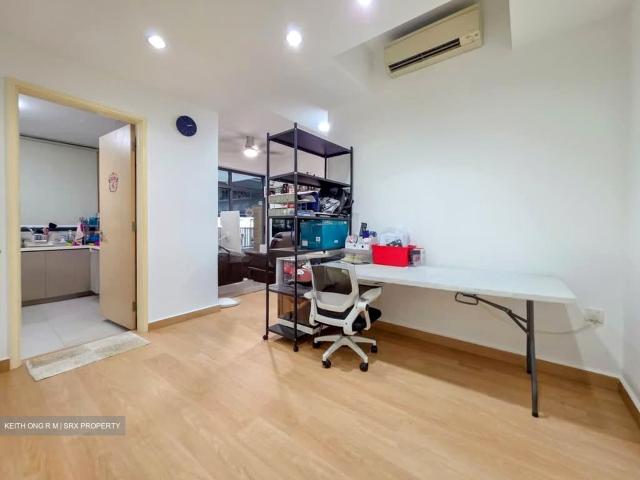 Rosewood Suites D25, Condominium