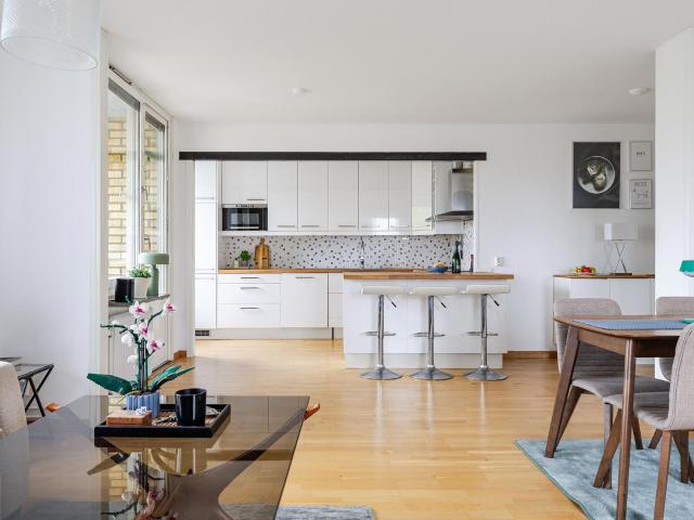 Rösgången 6